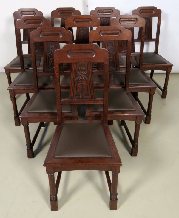 Zehn restaurierte Gründerzeit Stühle mit Lederbezug