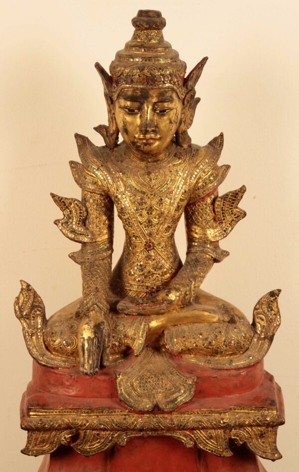 Burmesische Buddafigur