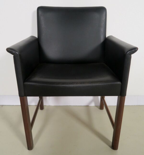 Drei elegante Vintage Sessel